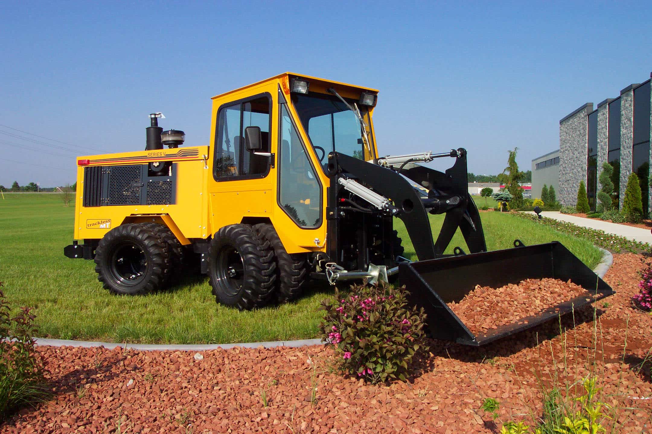 trackless vehicles mt5 tractor machine and front end loader