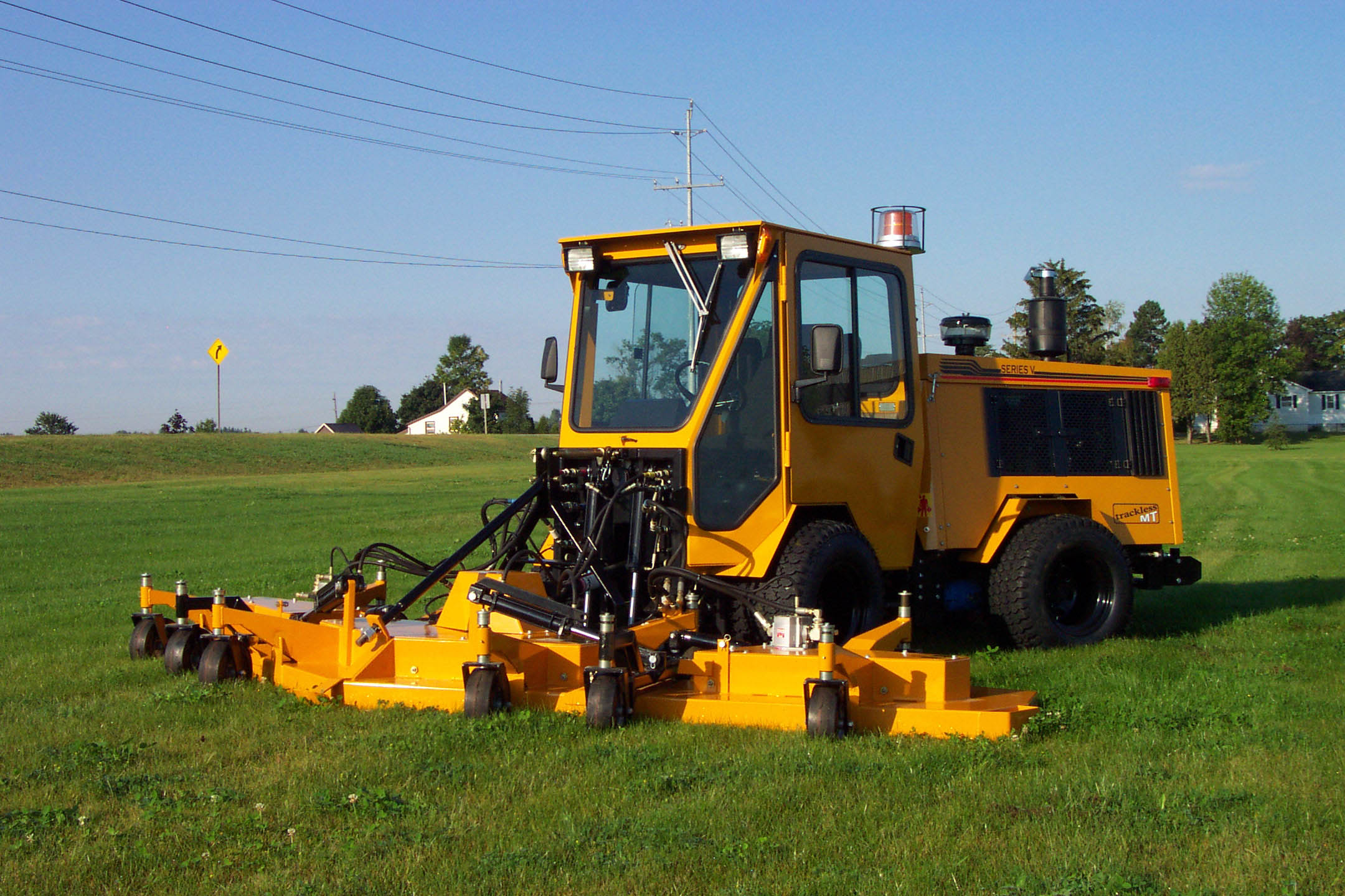 trackless vehicles mt5 tractor machine and rotary finishing mower